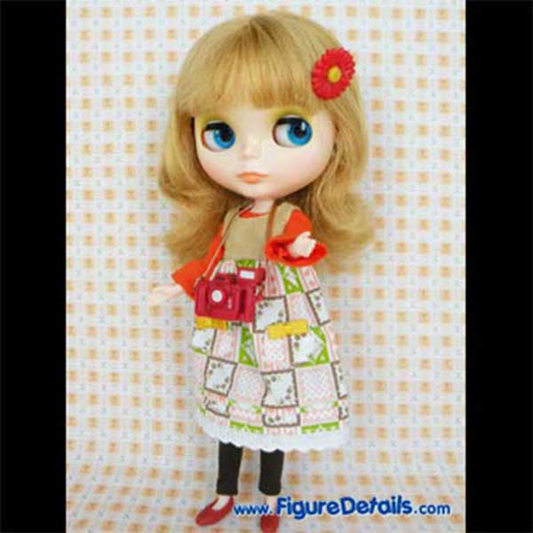 Cassiopeia Spice Figure and Box Review - Neo Blythe Doll - Takara Tomy 5