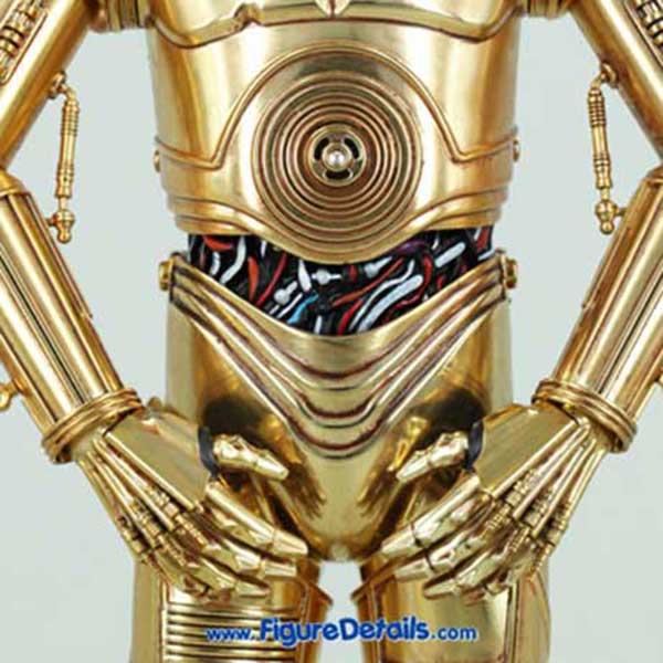 Medicom Toy RAH Star War C3PO close up Review 5