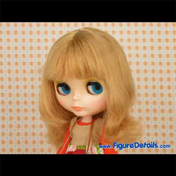Cassiopeia Spice Close Up and Hair Style Review - Neo Blythe Doll - Takara Tomy 2