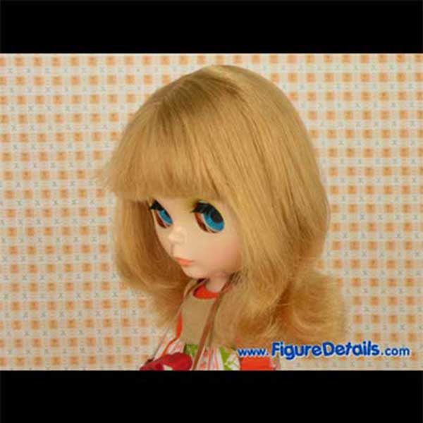 Cassiopeia Spice Close Up and Hair Style Review - Neo Blythe Doll - Takara Tomy 3