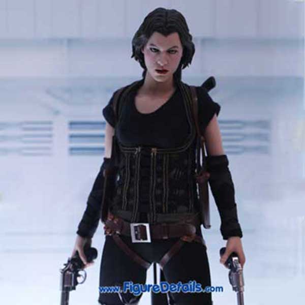 Hot Toys Alice Resident Evil Afterlife Action Figure mms139