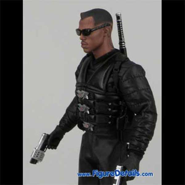 Hot Toys Blade II Costume Review - Blade II - mms113 6
