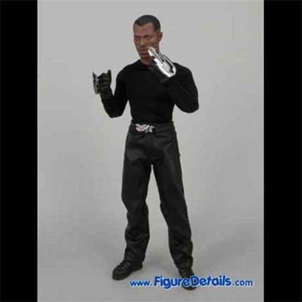 Hot Toys Blade II Costume Review - Blade II - mms113 2