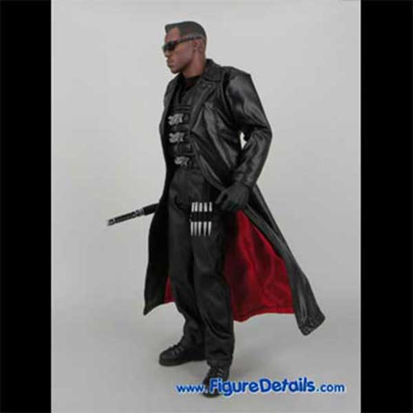 Hot Toys Blade II Weapon and Head Sculpt Review - Blade II - mms113 7