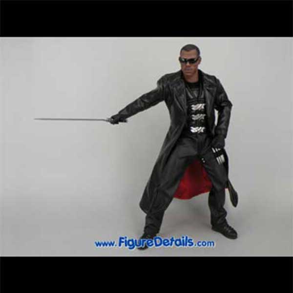 Hot Toys Blade II Packing and Review - Blade II - mms113 3