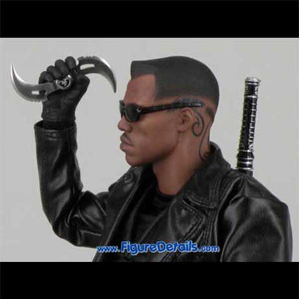 Hot Toys Blade II Packing and Review - Blade II - mms113 8