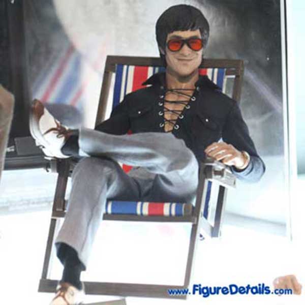 Hot Toys Bruce Lee In Casual Wear Action Figure MIS12 4