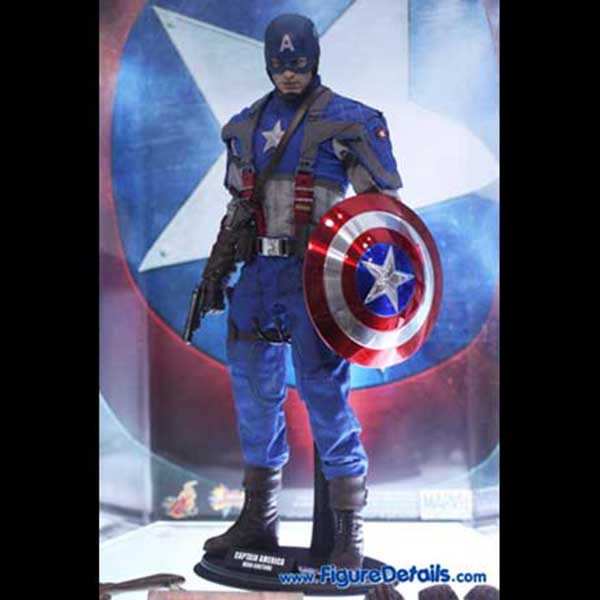 Hot Toys Captain America - The First Avenger Action Figure 3