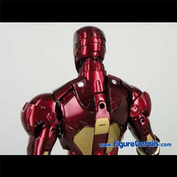Hot Toys Iron Man Mark 3 Battle Damaged Version mms110 - Damaged Helmet Armor Air Flaps Review