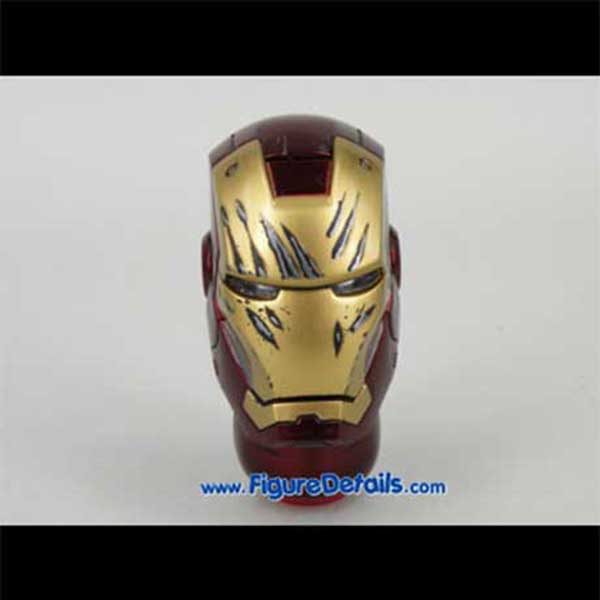 Hot Toys Iron Man Mark 3 Battle Damaged Version mms110 - Helmet and Head Sculpt Review 8