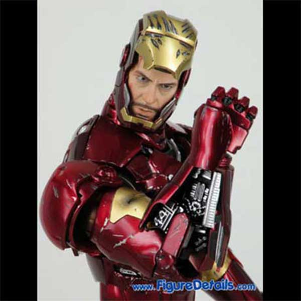 Hot Toys Battle Damaged Helmet - Iron Man Mark 3 mms110 2