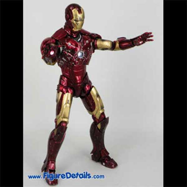 Hot Toys Battle Damaged Helmet - Iron Man Mark 3 mms110 8