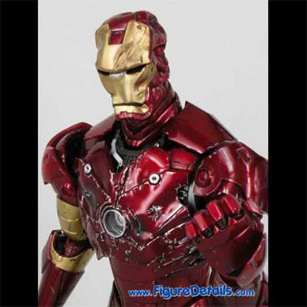 Hot Toys Iron Man Mark 3 Battle Damaged Version Action Figure Review mms110 3