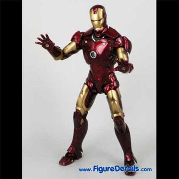 Hot Toys Iron Man Mark 3 Battle Damaged Version Packing Review mms110