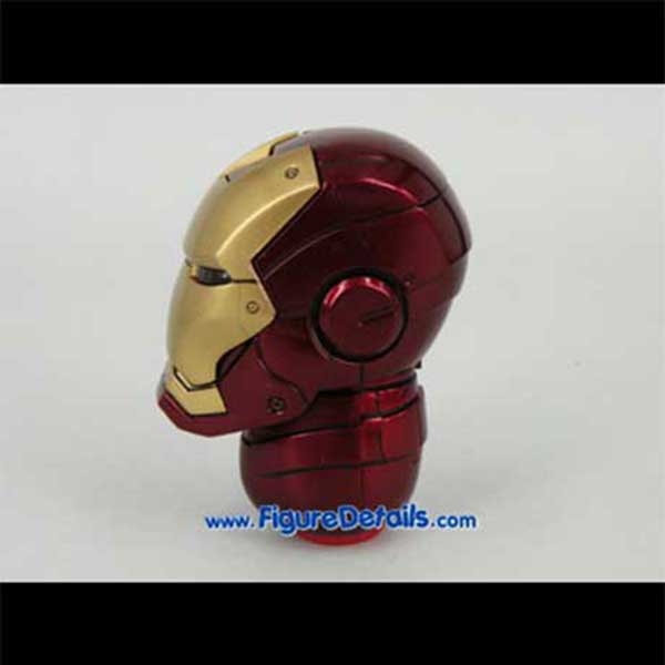Hot Toys Iron Man Mark 3 Battle Damaged Version mms110 - Helmet and Head Sculpt Review 3
