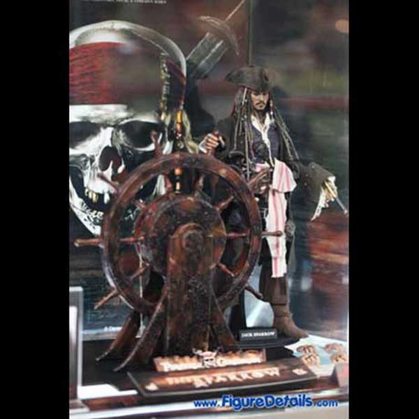 Jack Sparrow DX06 - Pirates of the Caribbean: On Stranger Tides - Hot Toys Action Figure 4