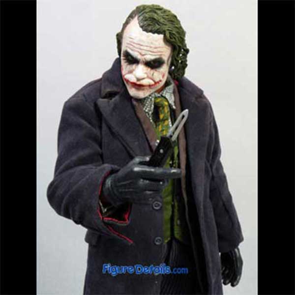 Hot Toys Joker Police Version in Jail Review - The Dark Knight - DX01 3