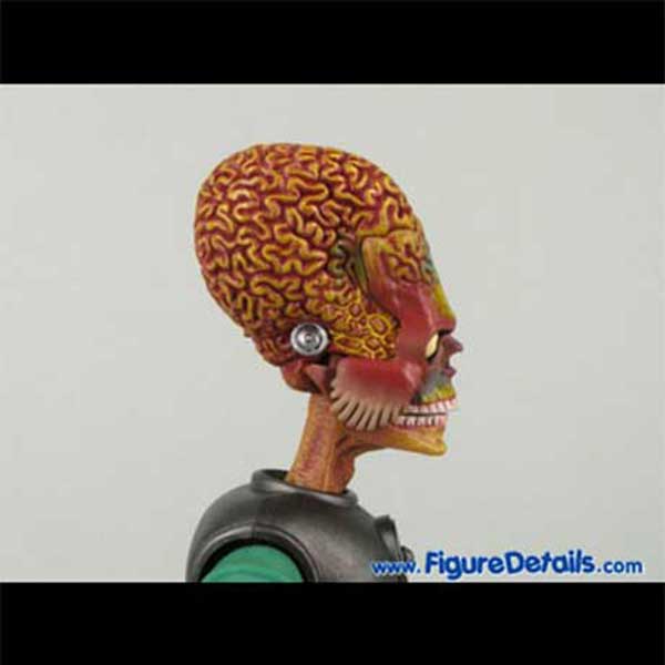 Hot Toys Martian Ambassador Head Sculpt mms108 Review - Mars Attacks 7