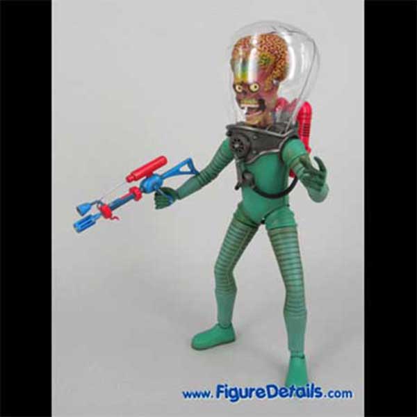 Hot Toys Martian Soldier Mars Attacks Head Sculpt and Action Figure Review mms107 3