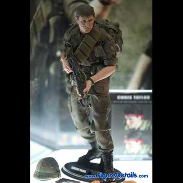 Hot Toys Sergeant Barnes Platoon Action Figure MMS141 2