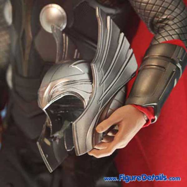 Hot Toys Thor Action Figure MMS146 6
