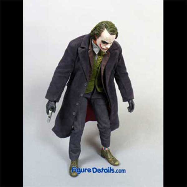 Hot Toys Joker Head Sculpt Police Version Review - The Dark Knight - DX01 4