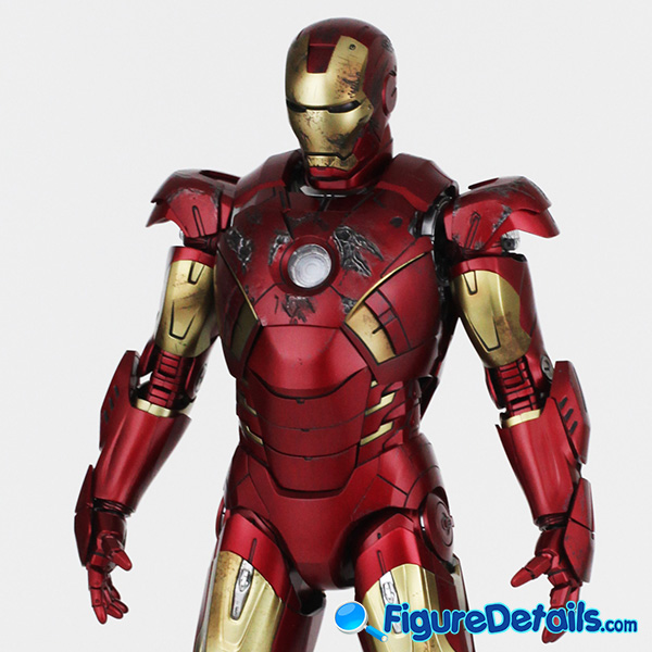 Hot Toys Iron Man Mark 7 VII Battle Damaged Armor Review in 360 Degree - The Avengers - mms500 3