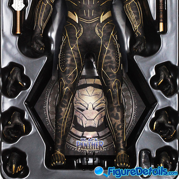 Hot Toys Erik Killmonger Box Art Review mms471 in 360 Degree - Black Panther 6