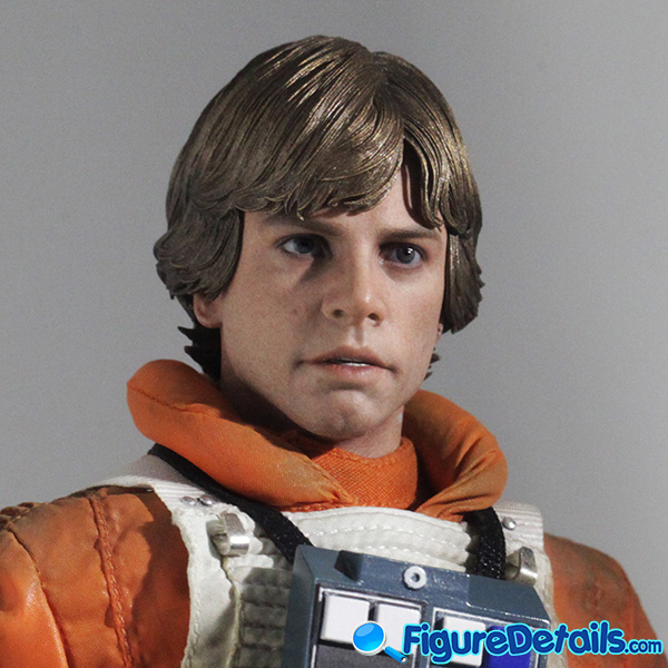 Hot Toys Luke Skywalker Snowspeeder Pilot head sculpt and Flight Helmet 3