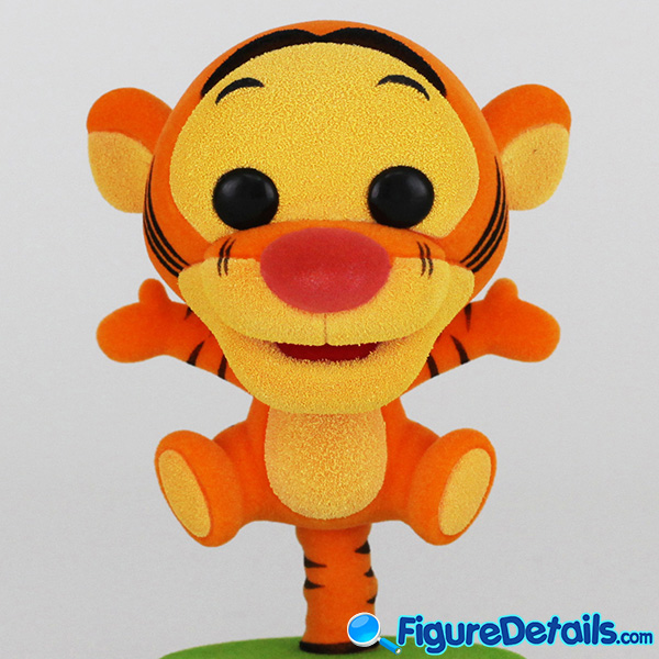 Hot Toys Tigger Cosbaby cosb521 cosb523 Review in 360 Degree - Winnie the Pooh 7