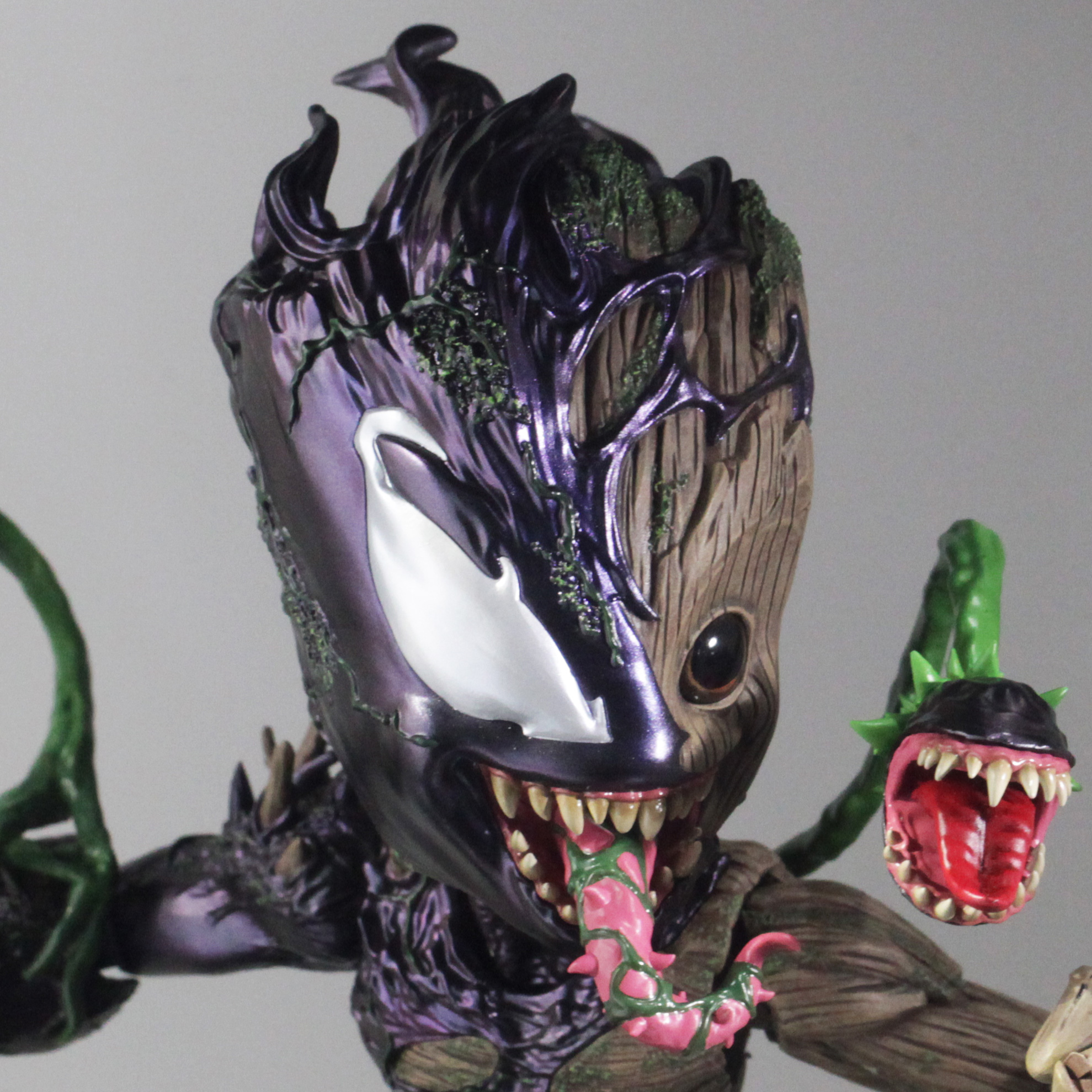 Hot Toys Venomized Groot Head Sculpt Prototype Preview - lms014 3