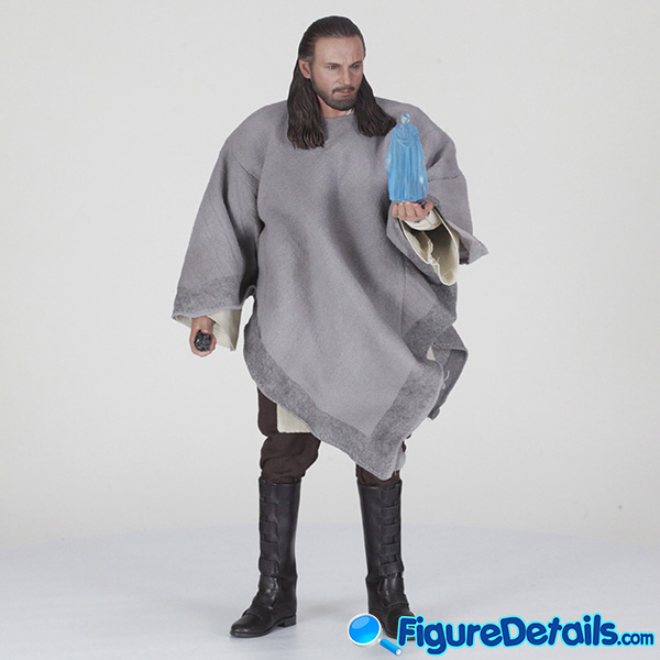 Hot Toys Qui-Gon Jinn with Poncho Review in 360 Degree - Star Wars Episode I - Liam Neeson - mms525 3
