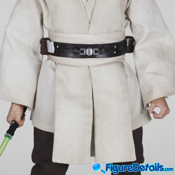 Hot Toys Qui-Gon Jinn with Tunic Review in 360 Degree - Star Wars Episode I - Liam Neeson - mms525 10