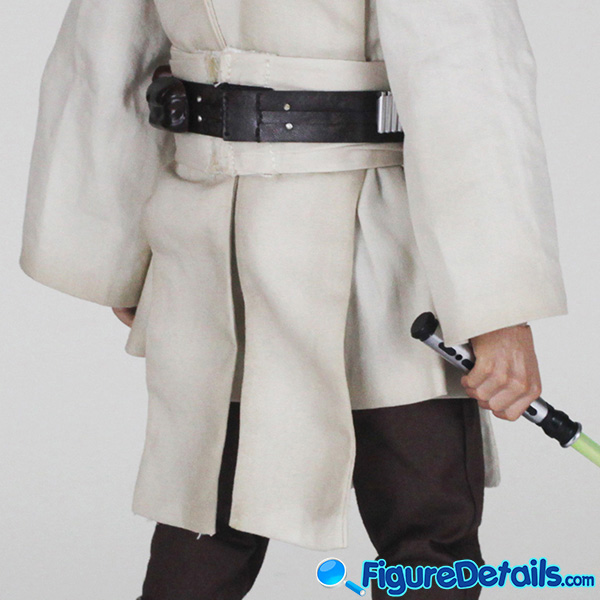 Hot Toys Qui-Gon Jinn with Tunic Review in 360 Degree - Star Wars Episode I - Liam Neeson - mms525 11